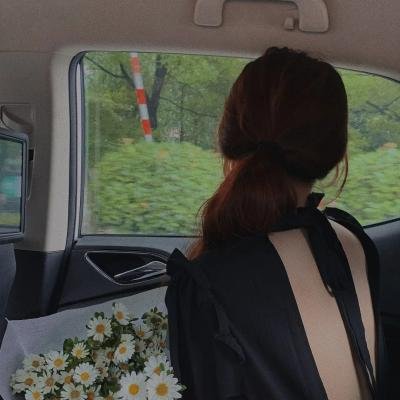来自过去的女孩